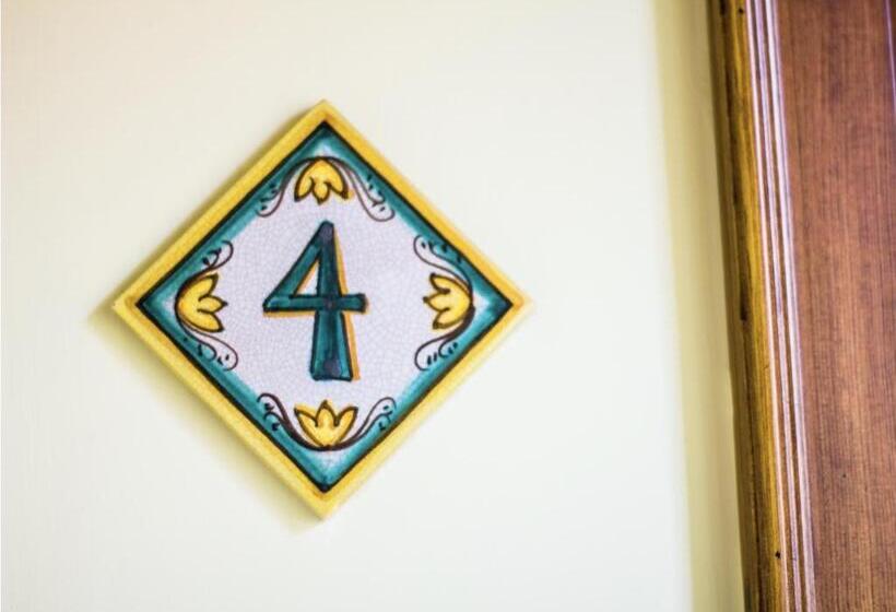 جناح, B&b Porta Bagni