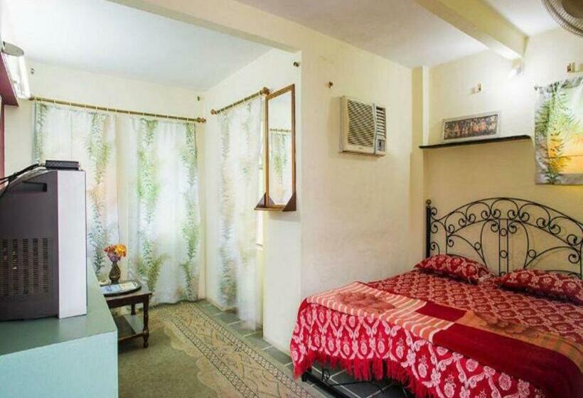Quarto superior, Jag Niwas Guest House & Pure Veg Restaurant