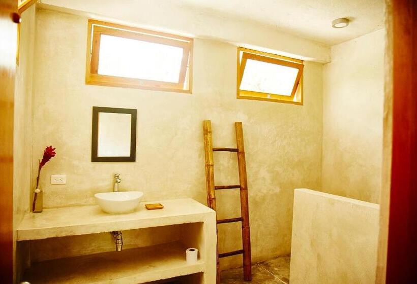 מיטה בחדר משותף, Casa Chapolin Boutique Guesthouse