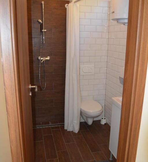 침실 1개 아파트, Napsugár Vendégház