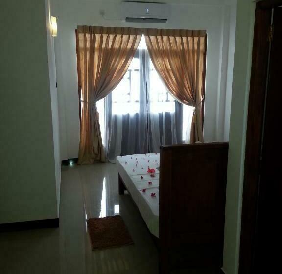 غرفة قياسية, Villa River View