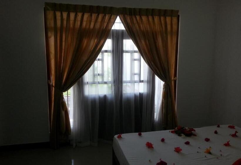 חדר אקונומי, Villa River View