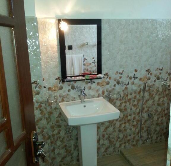 غرفة إقتصادية, Villa River View