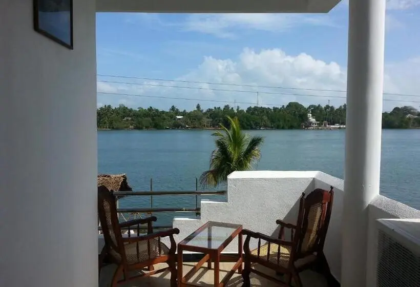 エコノミールーム, Villa River View