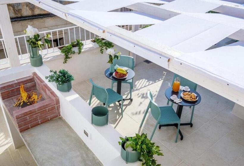 스탠다드 자쿠지 룸, La Bella Ostuni Suites