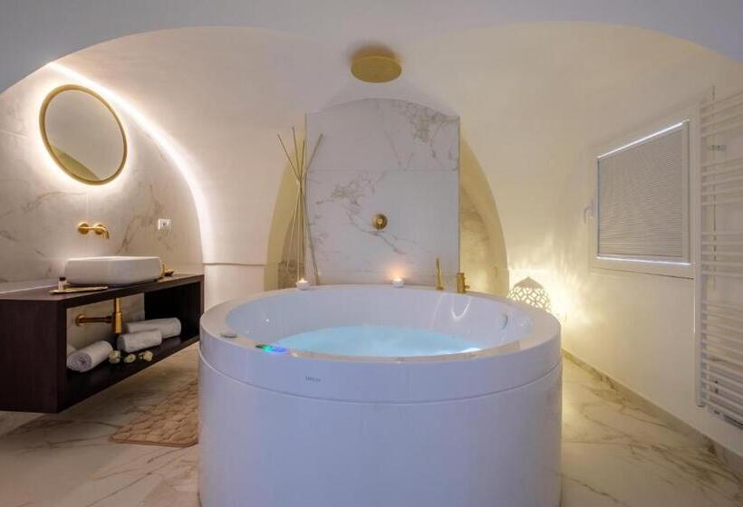 스탠다드 자쿠지 룸, La Bella Ostuni Suites