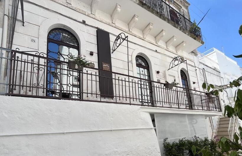 디럭스 트리플 룸, La Bella Ostuni Suites