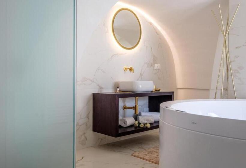 Номер Стандарт с Гидромассажем, La Bella Ostuni Suites