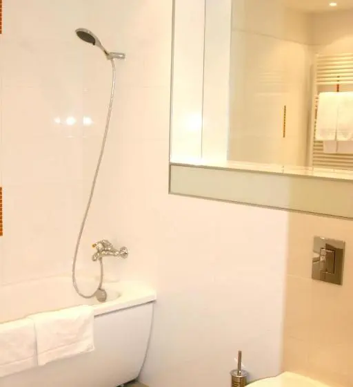استودیو استاندارد با تخت کینگ, Amber Spa Boutique