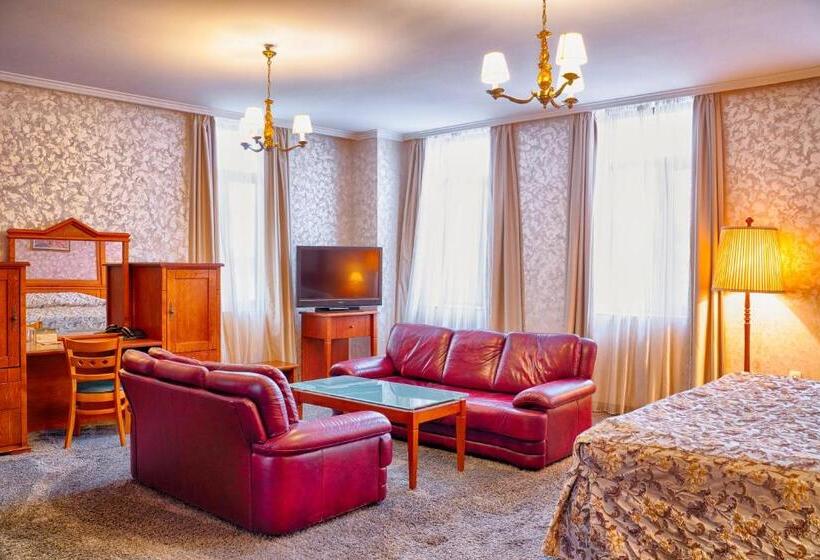 주니어 스위트, Tsarevets Design And Spa