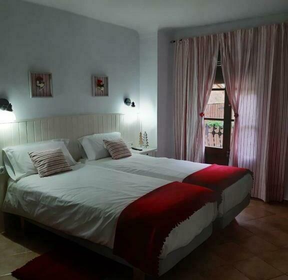 Четырехместный Номер Классик, L'hostalet