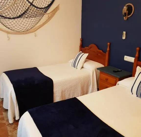اتاق استاندارد سه نفره, Pension La Vega