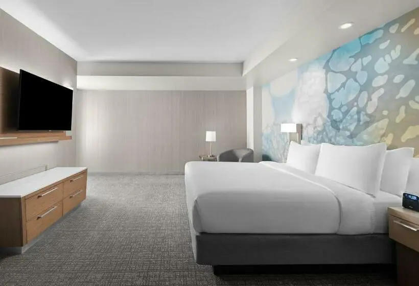キングサイズベッドのスイートルーム, Courtyard By Marriott Clearwater Beach