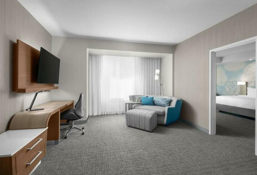 جناح سرير كينج, Courtyard By Marriott Clearwater Beach