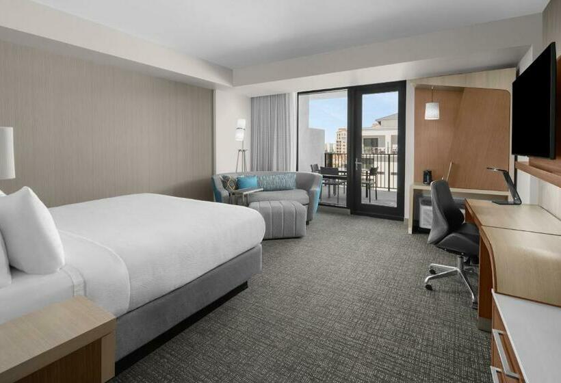 جناح سرير كينج, Courtyard By Marriott Clearwater Beach