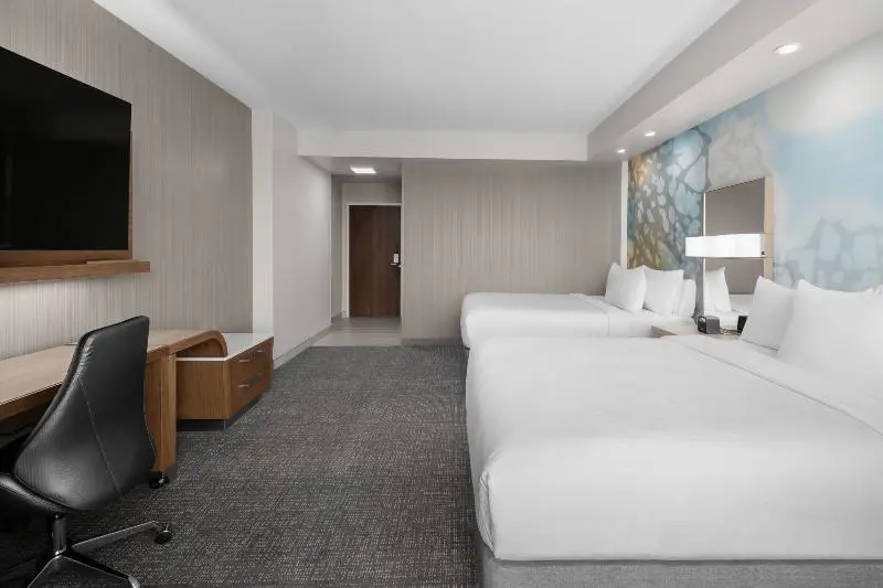 クイーンサイズベッドのスタンダードルーム, Courtyard By Marriott Clearwater Beach