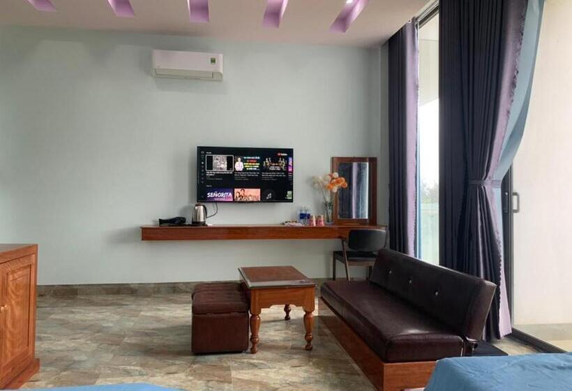 اتاق لوکس با بالکن, Khách Sạn Nghinh Phong Beach Tuy Hòa