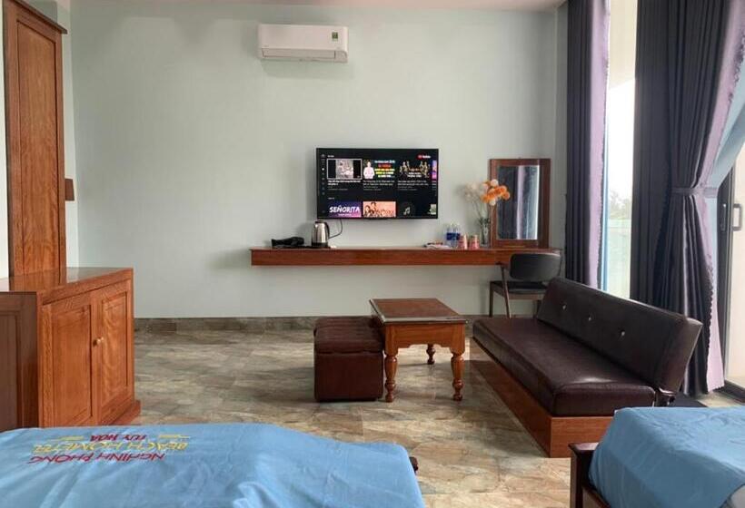 اتاق لوکس با بالکن, Khách Sạn Nghinh Phong Beach Tuy Hòa