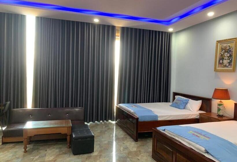 اتاق استاندارد با بالکن, Khách Sạn Nghinh Phong Beach Tuy Hòa