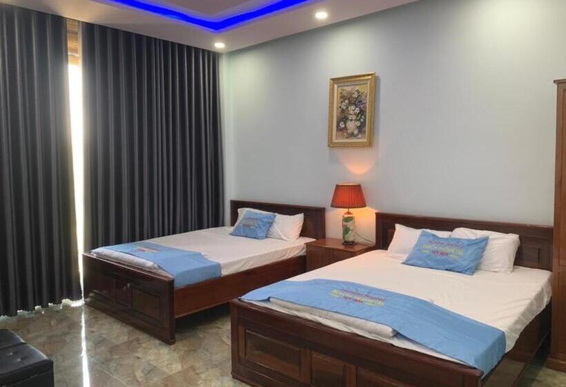 اتاق استاندارد با بالکن, Khách Sạn Nghinh Phong Beach Tuy Hòa