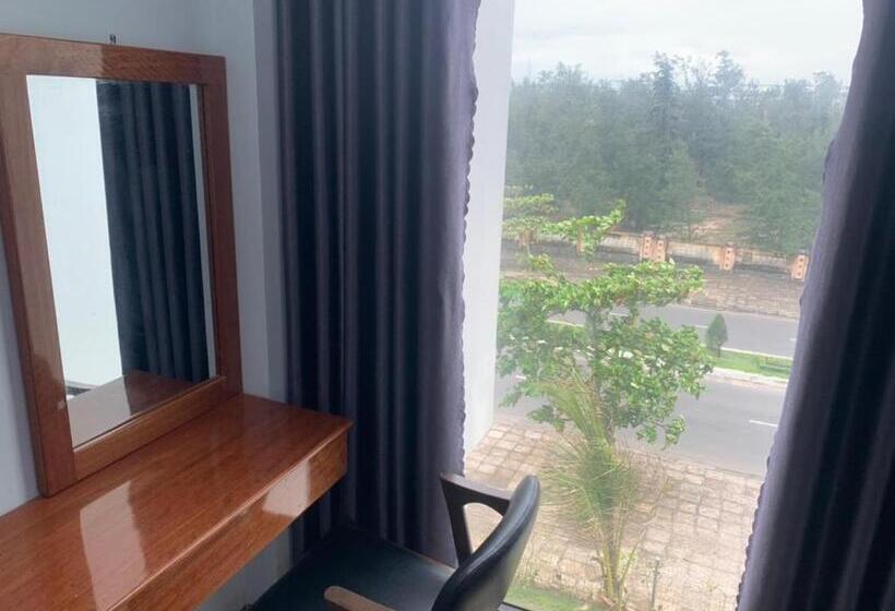 اتاق استاندارد با بالکن, Khách Sạn Nghinh Phong Beach Tuy Hòa