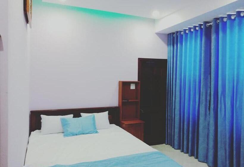 اتاق لوکس, Khách Sạn Nghinh Phong Beach Tuy Hòa