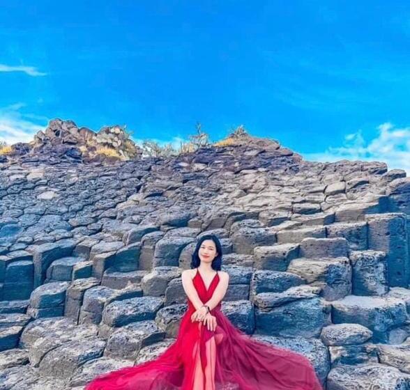 اتاق لوکس با بالکن, Khách Sạn Nghinh Phong Beach Tuy Hòa