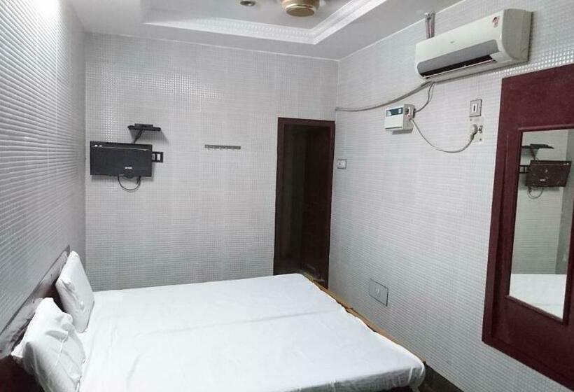 Номер Deluxe, Lawrence Lodge