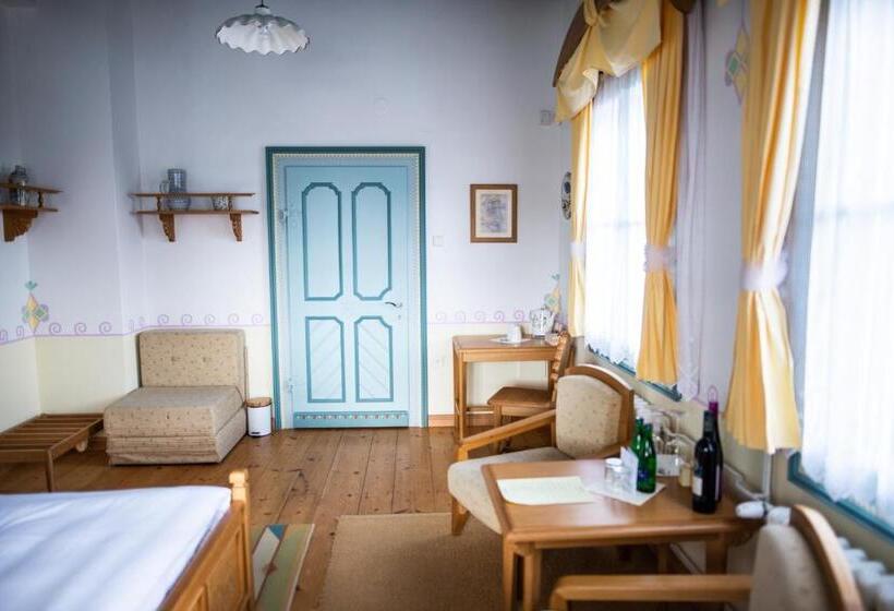 חדר דלוקס, Libušín & Maměnka Národní Kulturní Památky