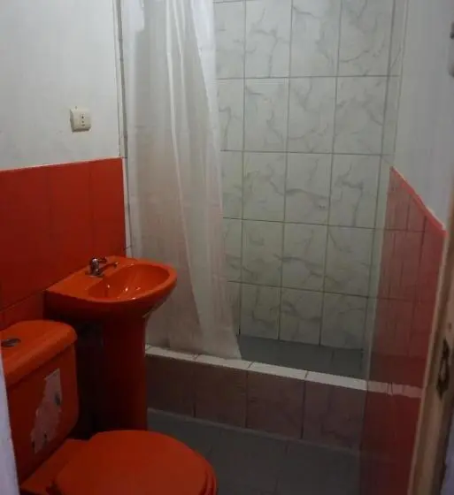 اتاق استاندارد, Hostel Paqaryi