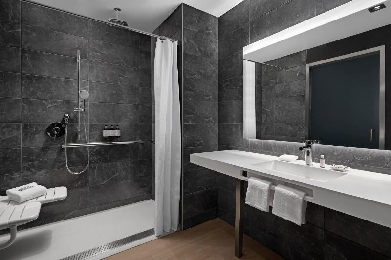 带大床的标准间, Ac Hotel By Marriott Orlando Downtown