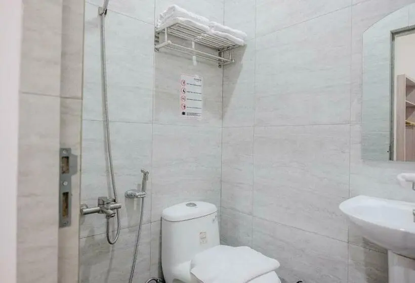 スイート, Reddoorz Plus @ Jalan Juanda Medan