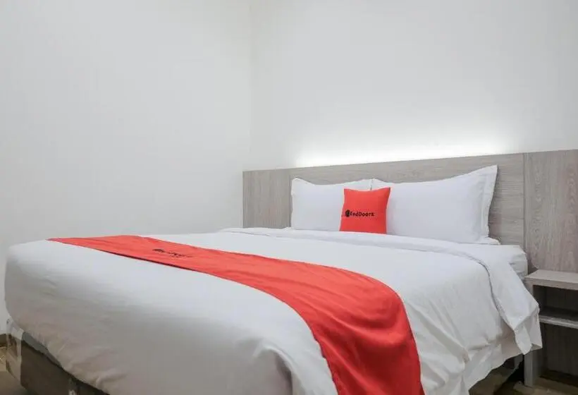 スイート, Reddoorz Plus @ Jalan Juanda Medan
