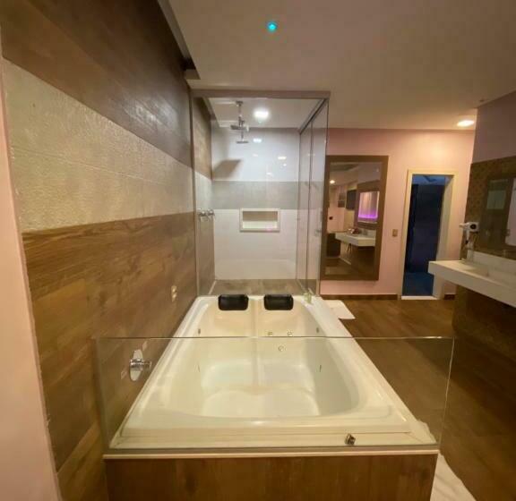 סוויטה עם ג'קוזי, Rodotel Vênus Prime