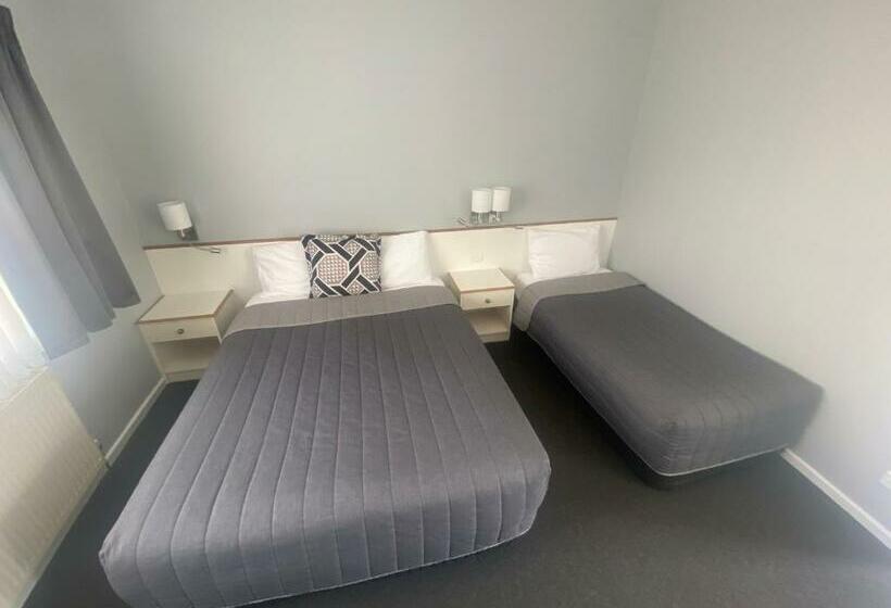 经济型三人房间, Tumbarumba Motel & Elms Restaurant