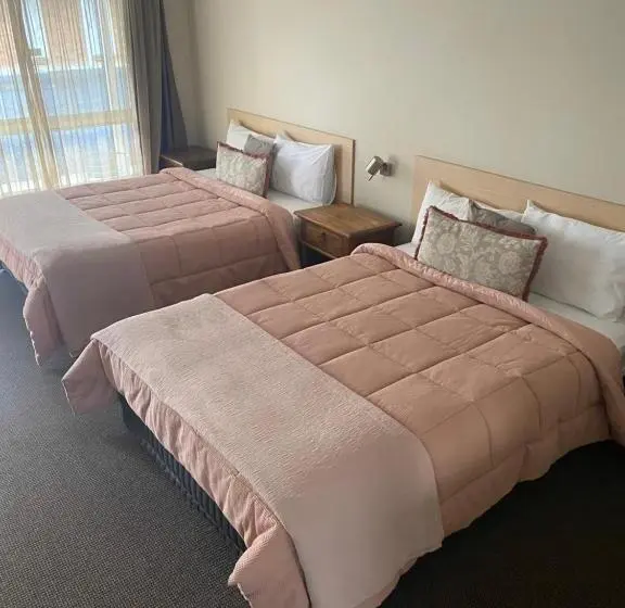 デラックスルーム, Tumbarumba Motel & Elms Restaurant