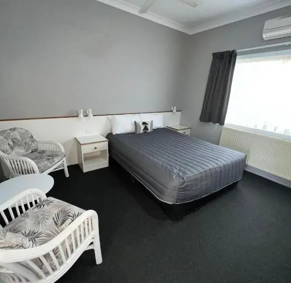エコノミールーム, Tumbarumba Motel & Elms Restaurant
