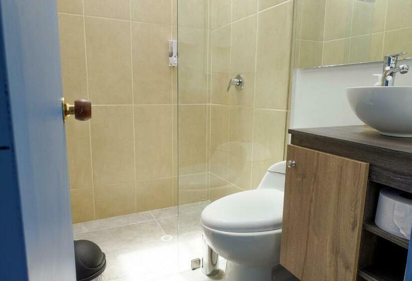 شقة غرفتين, Azulado Jericó