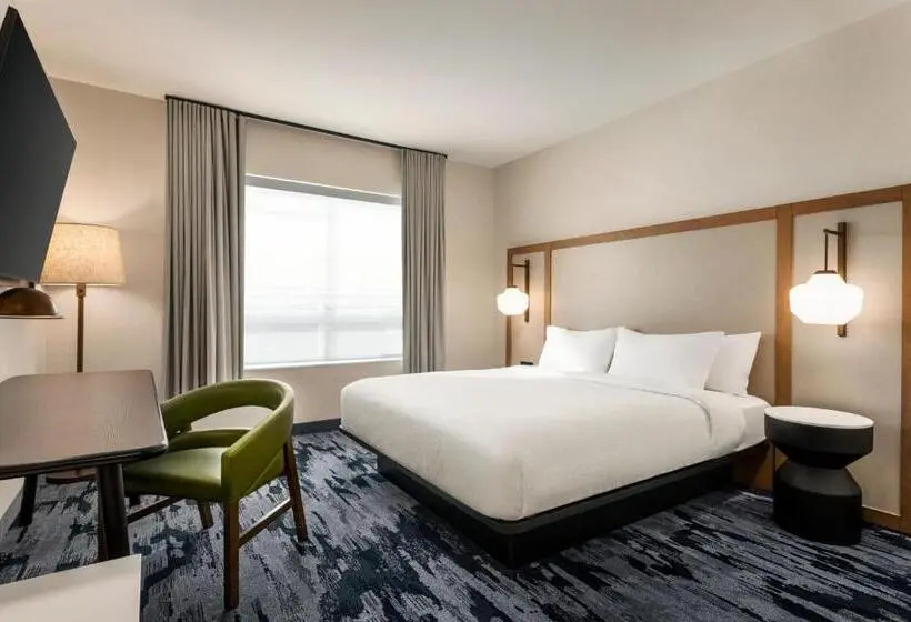 キングサイズベッドのスタンダードルーム, Fairfield By Marriott Inn & Suites Bonita Springs