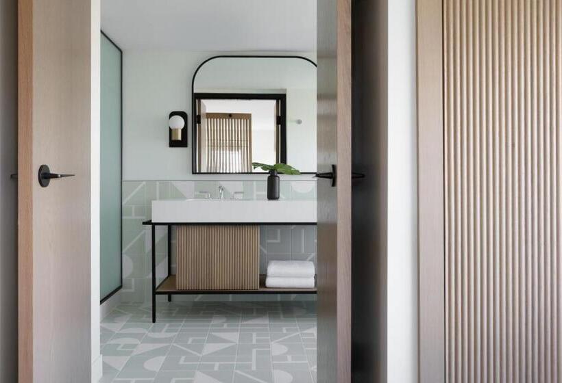 Номер Премиум, Kimpton Sylvan Hotel Buckhead Atlanta