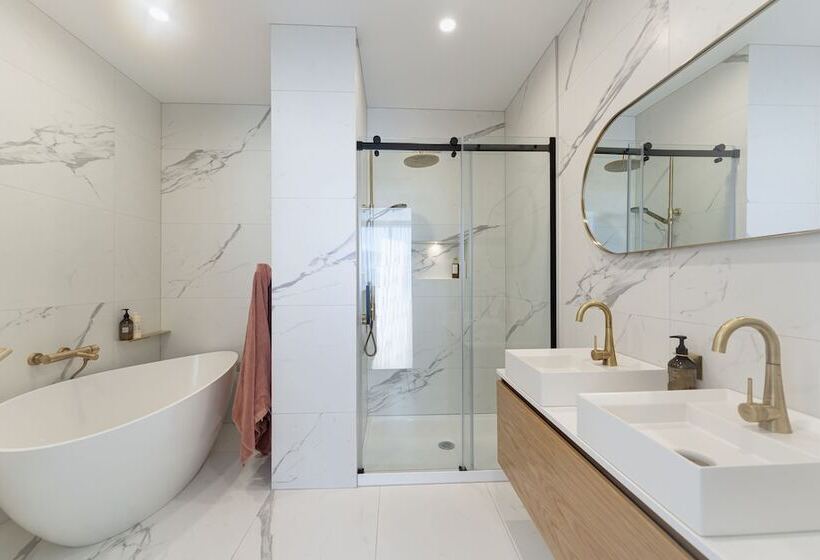 سوئیت خانواده 2 خوابه, La Quinta By Wyndham Remarkables Park Queenstown