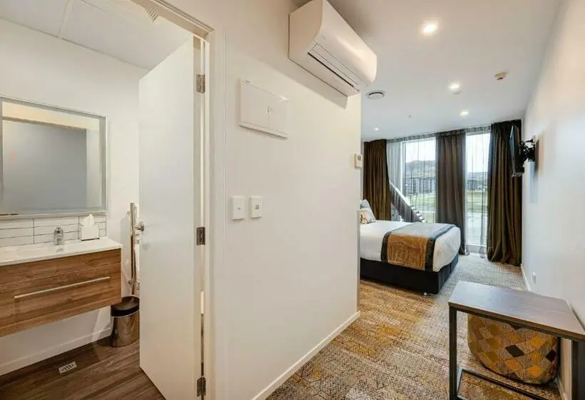 Standard-huone King-vuode, La Quinta By Wyndham Remarkables Park Queenstown