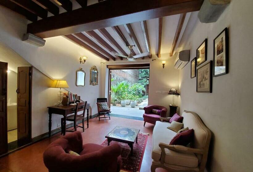 חדר סטנדרט, Kariappa House