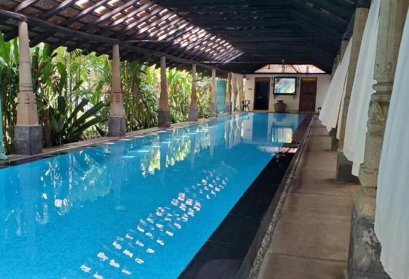 חדר סטנדרט יחיד, Kariappa House