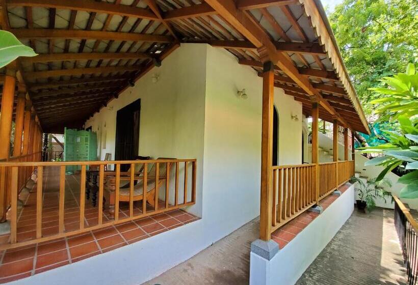 חדר סטנדרט נוף לגינה, Kariappa House