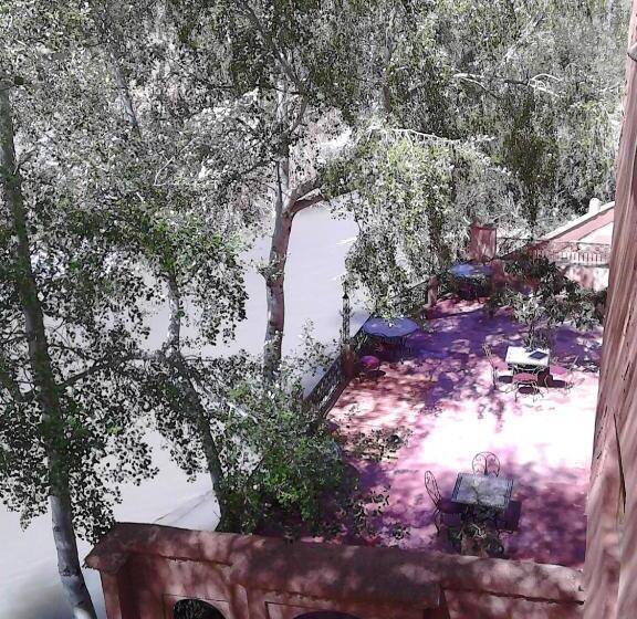 غرفة سوبيريور ثلاثية, Auberge Tissadrine