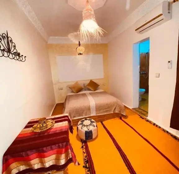 デラックスルーム, Auberge Tissadrine