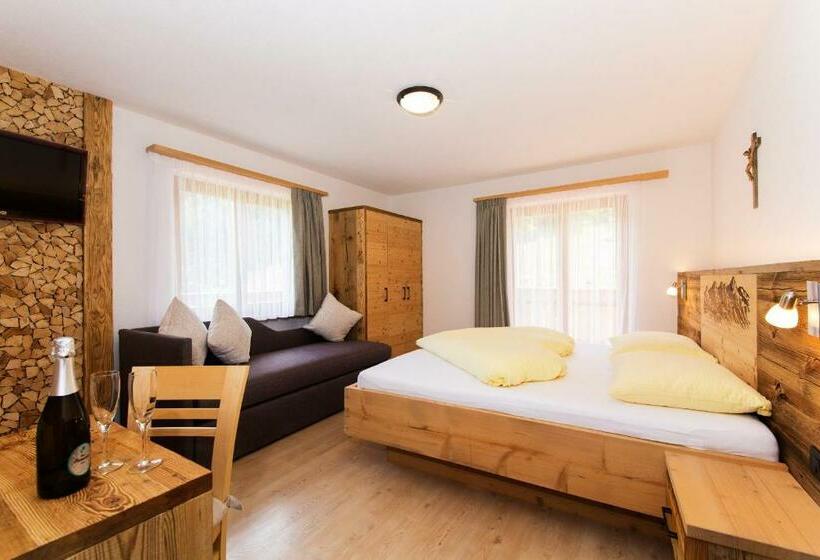 标准间带阳台, Gasthof Trausberg