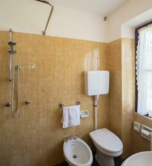 バルコニー付きスタンダードルーム, Albergo Al Forte