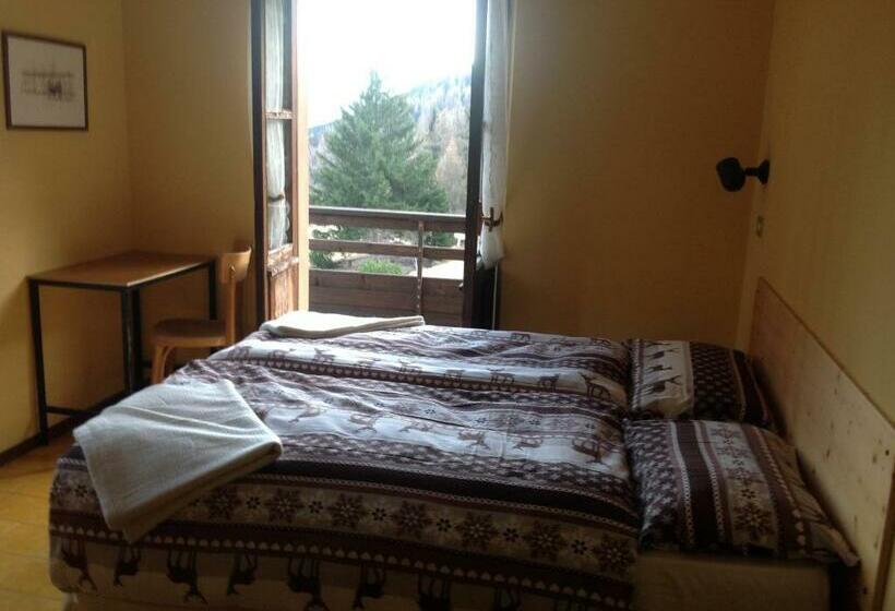 اتاق استاندارد با بالکن, Albergo Al Forte
